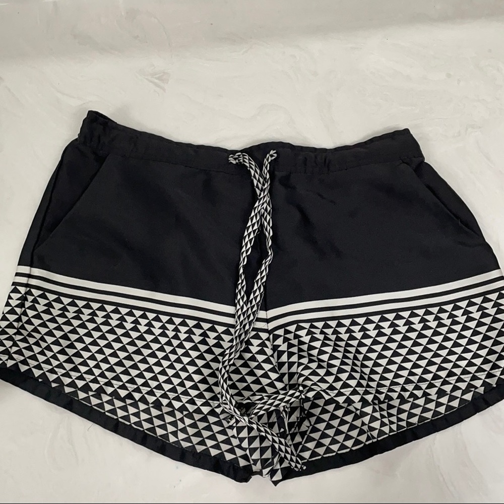 Etam Black White Geometric Lounge Shorts